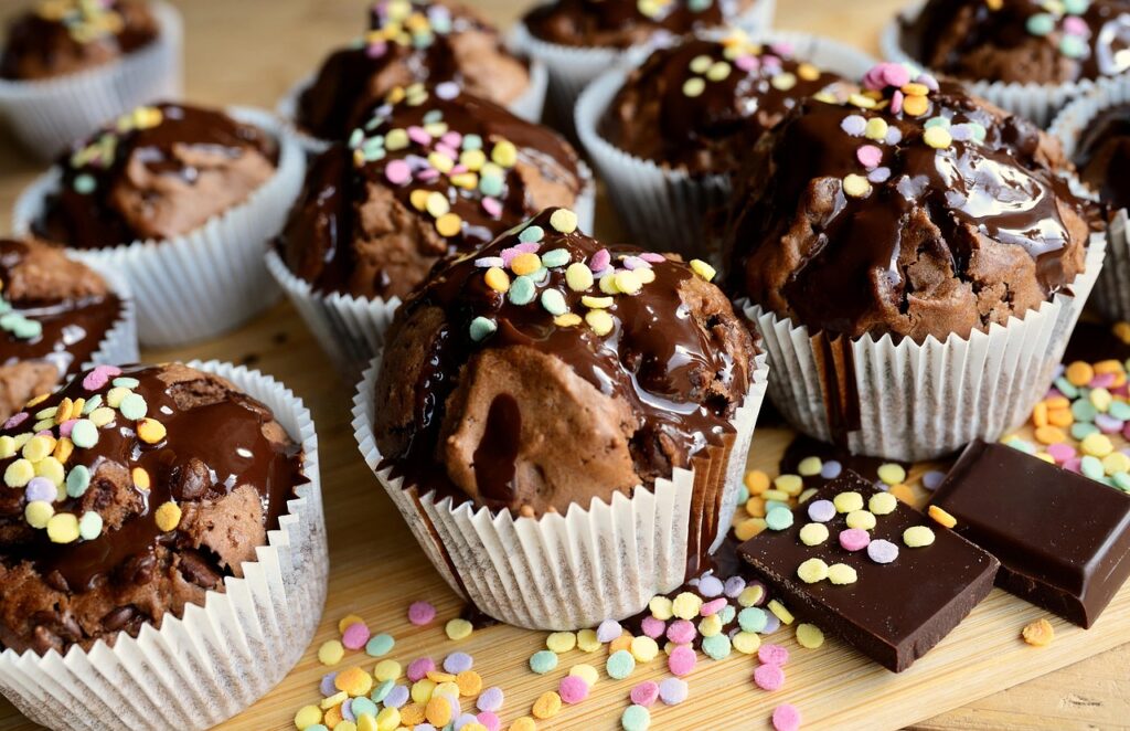 CHOCOLATE MUFFINS